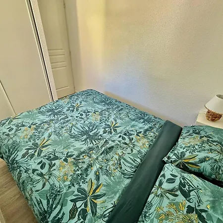Vila Mazet Climatise Avec Parking Et Piscine - Fr-1-816-26